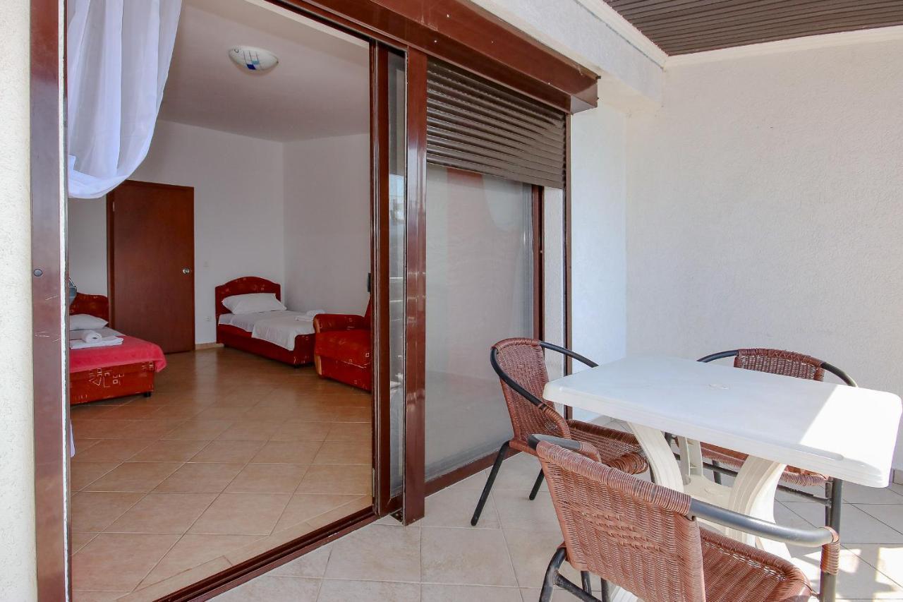 Aleksandra Apartments Utjeha Εξωτερικό φωτογραφία